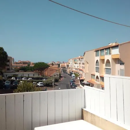 Apartment Confort 57 M2 Avec Terrasse Parking Couvert *