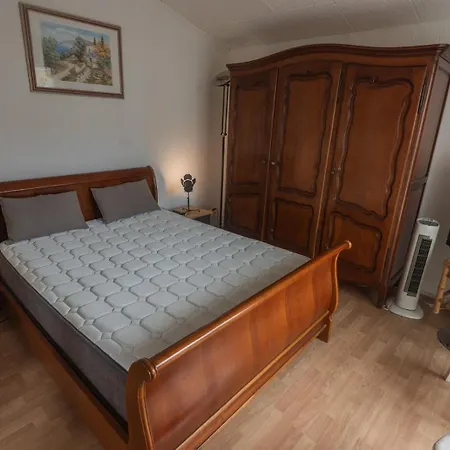 Confort 57 M2 Avec Terrasse Parking Couvert Apartment